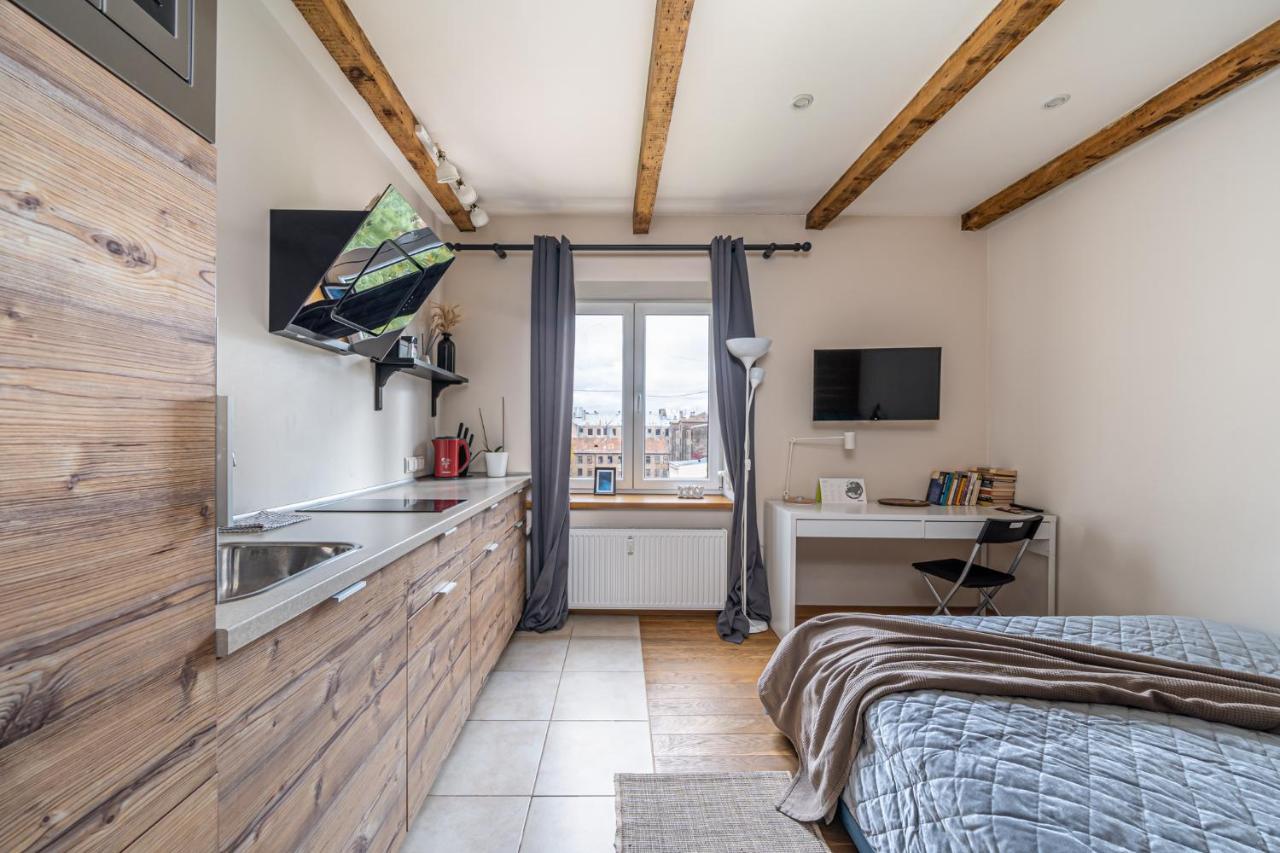 Trendy Top-Floor Stay In Heart Of Riga, Near Bars & Culture Buitenkant foto