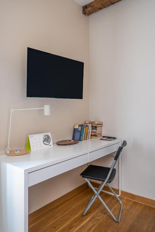 Trendy Top-Floor Stay In Heart Of Riga, Near Bars & Culture Buitenkant foto