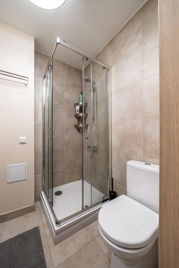 Trendy Top-Floor Stay In Heart Of Riga, Near Bars & Culture Buitenkant foto