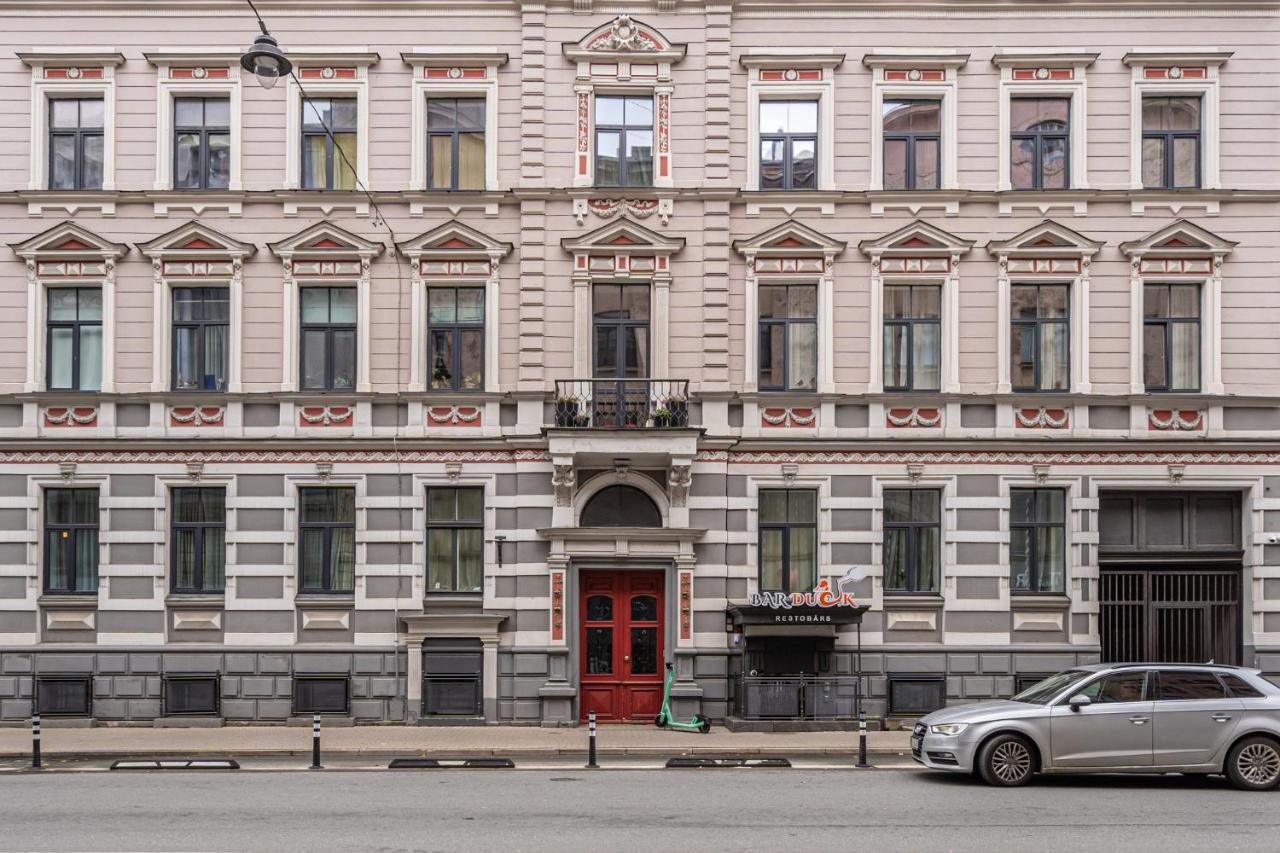 Trendy Top-Floor Stay In Heart Of Riga, Near Bars & Culture Buitenkant foto