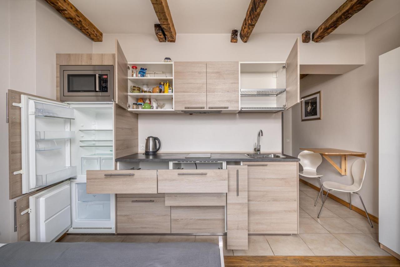 Trendy Top-Floor Stay In Heart Of Riga, Near Bars & Culture Buitenkant foto